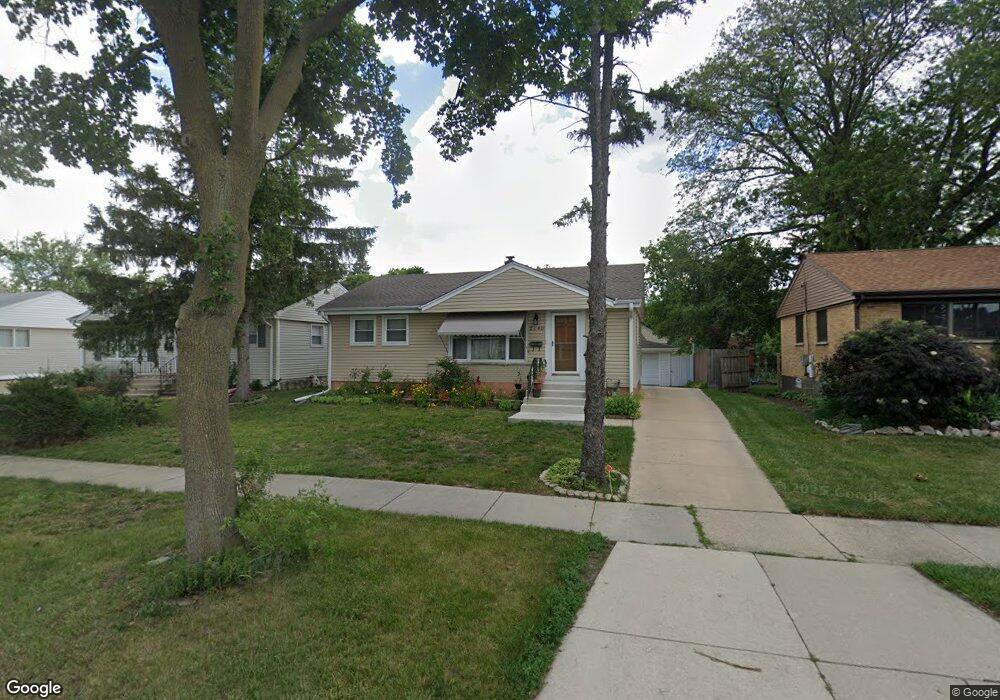 2140 Chase Ave, Des Plaines, IL 60018 - photo 1