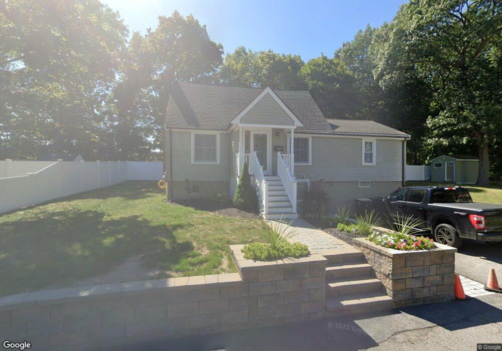 32 Holmberg Rd, East Weymouth, MA 02189 - photo 1