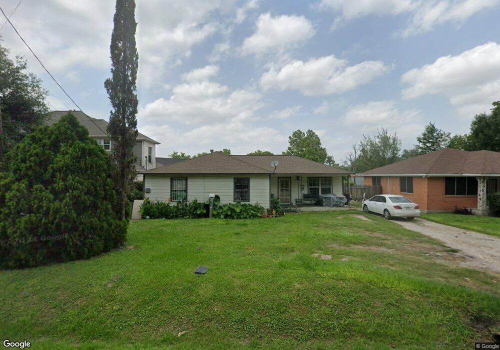 410 Marcella St, Houston, TX 77091 - photo 1