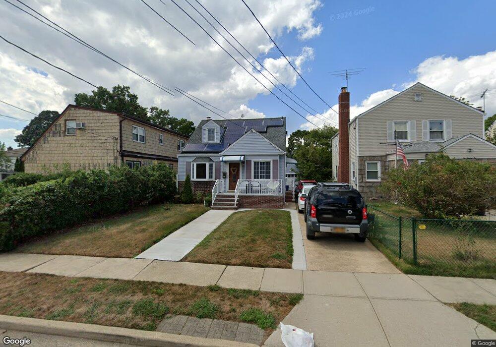 97 Broadway, West Hempstead, NY 11552 - photo 1