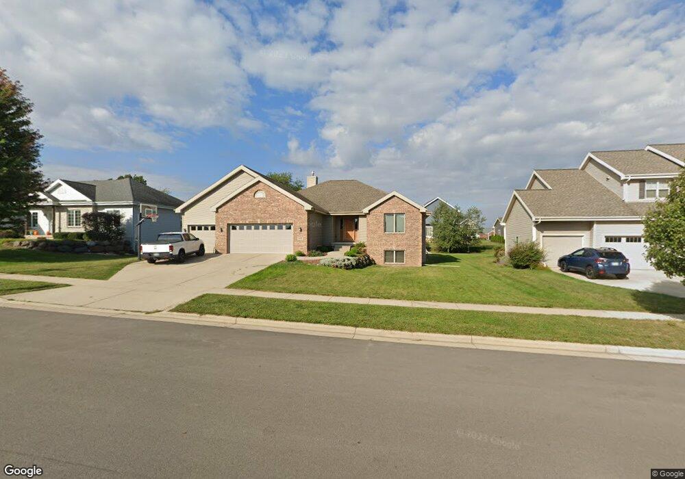 401 N Bergamont Blvd, Oregon, WI 53575 - photo 1