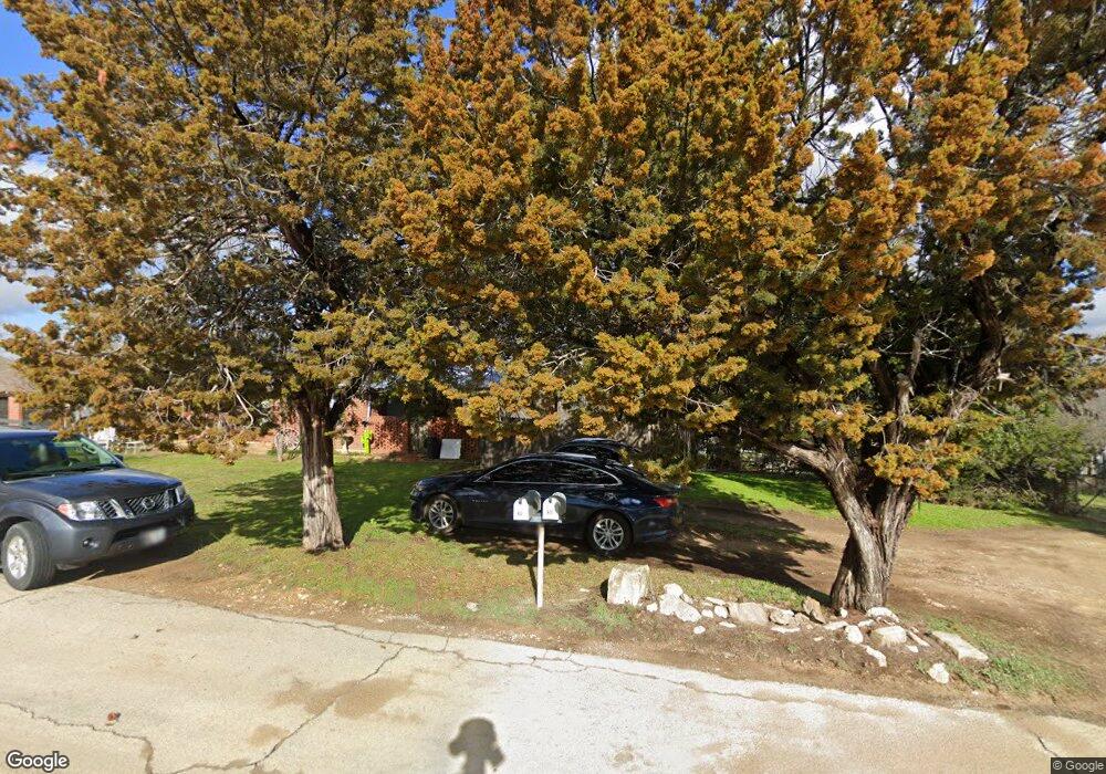 801 E 4th St, Weatherford, TX 76086 - photo 1