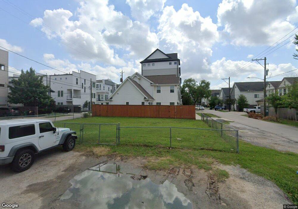 1520 Thompson St, Houston, TX 77007 - photo 1