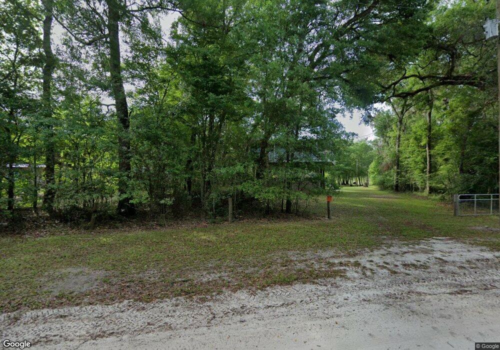 1052 SW Santa fe Dr, Fort White, FL 32038 - photo 1