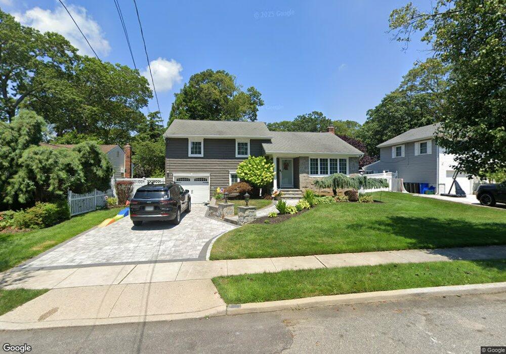 2253 Henry St, North Bellmore, NY 11710 - photo 1