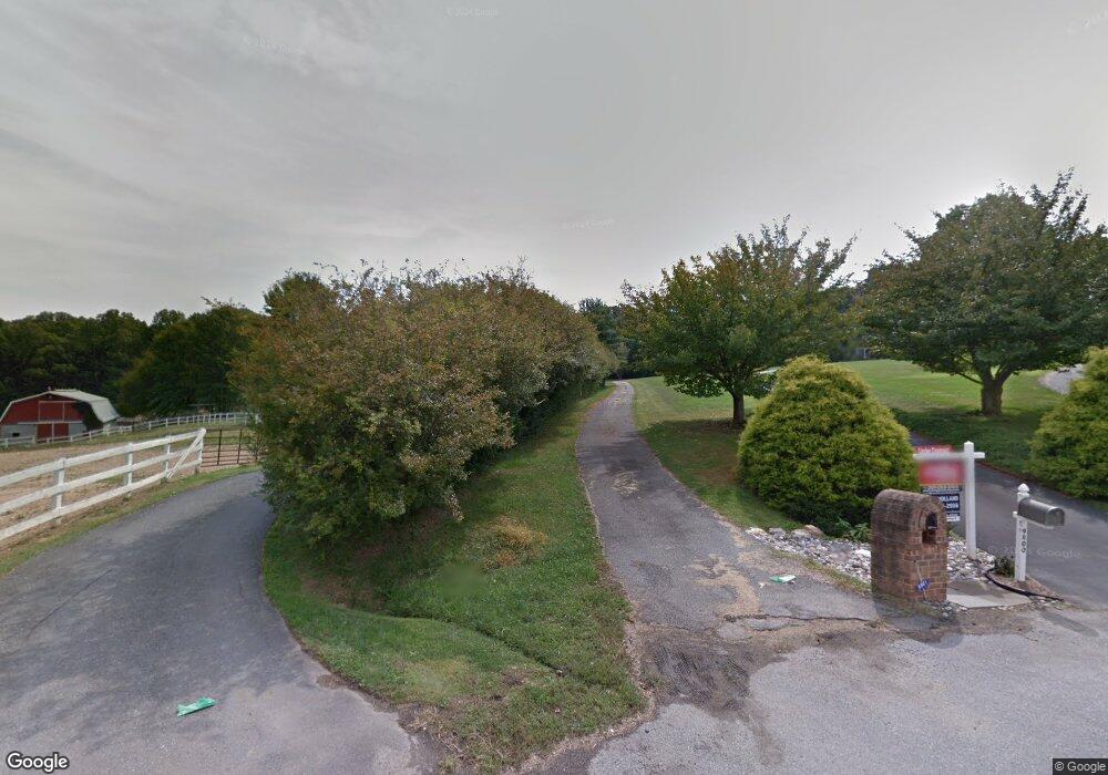 9801 Log House Ct, Gaithersburg, MD 20882 - photo 1