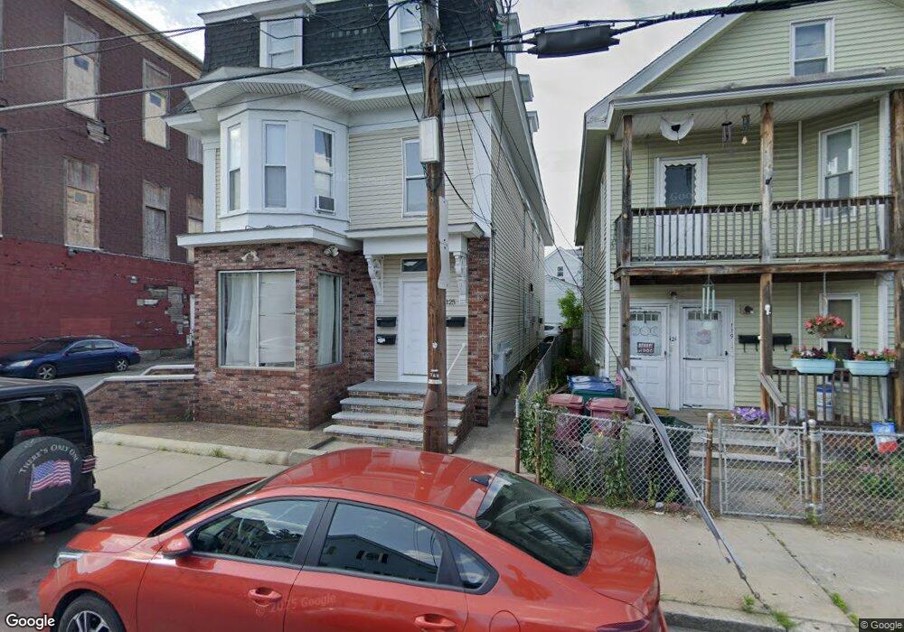 125 Branch St, Lowell, MA 01851 - photo 1