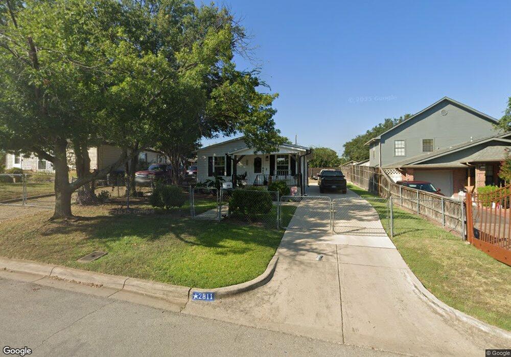 2811 NW 28th St, Fort Worth, TX 76106 - photo 1