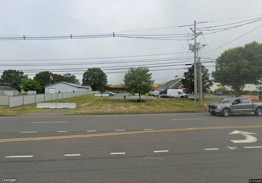 690 N Colony Rd unit 4, Wallingford, CT 06492 - photo 1