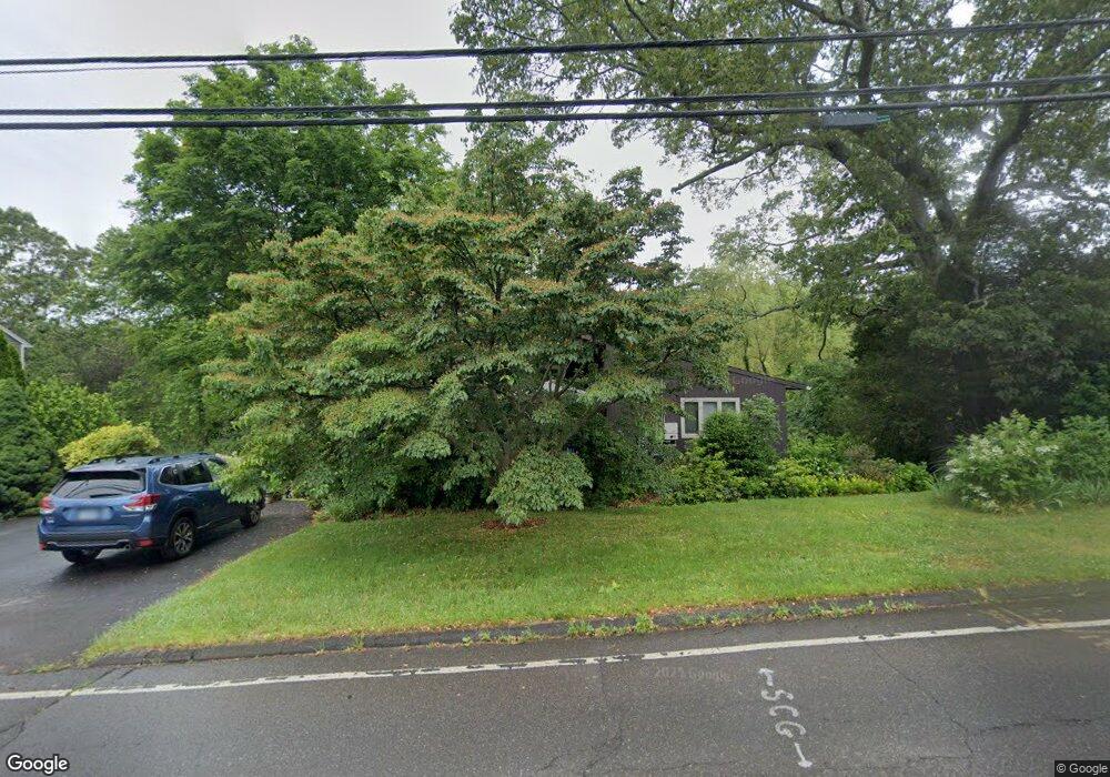 121 Hotchkiss Grove Rd, Branford, CT 06405 - photo 1