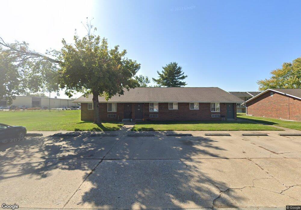 301 Anthony Dr, Maryville, IL 62062 - photo 1