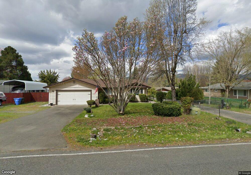 1222 Monroe Way, Grants Pass, OR 97527 - photo 1