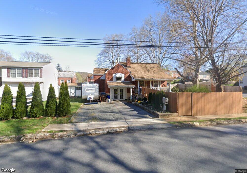 500 Butter Ln, Reading, PA 19606 - photo 1