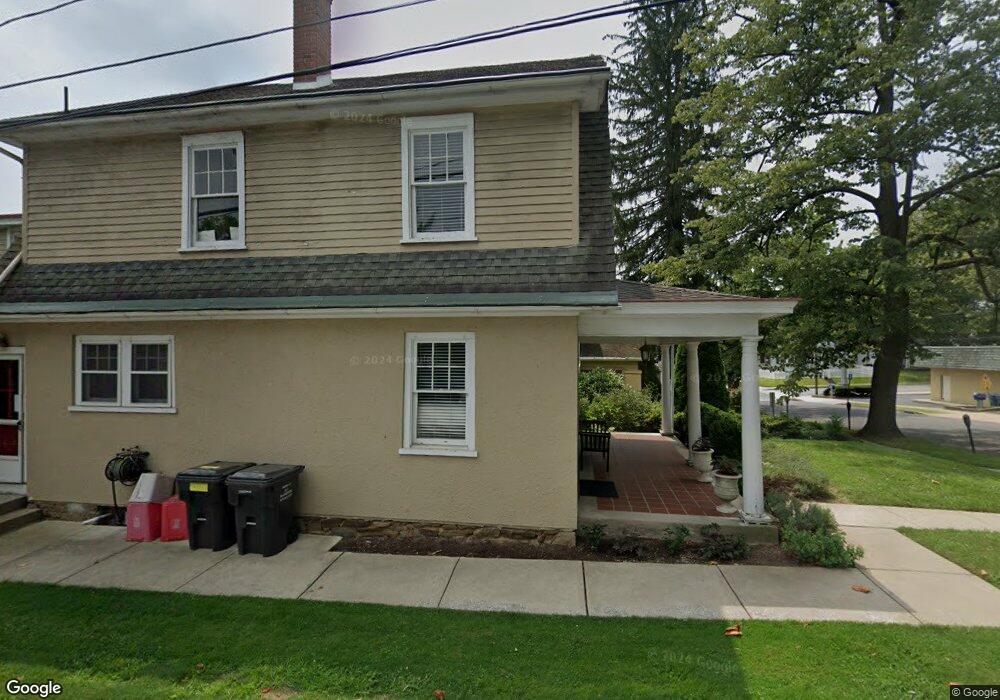111 Marshall St, Kennett Square, PA 19348 - photo 1