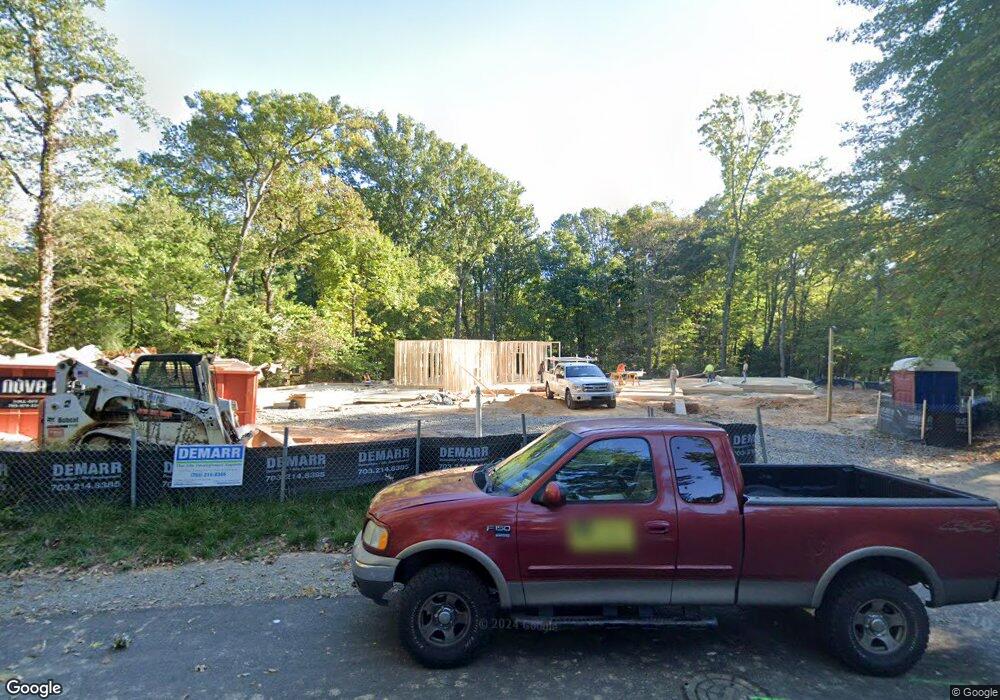 12009 Turf Ln, Reston, VA 20191 - photo 1