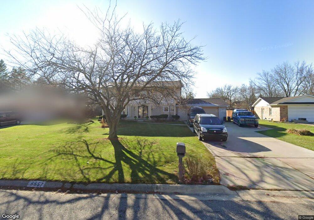 6657 Rustic Ridge Trail, Grand Blanc, MI 48439 - photo 1