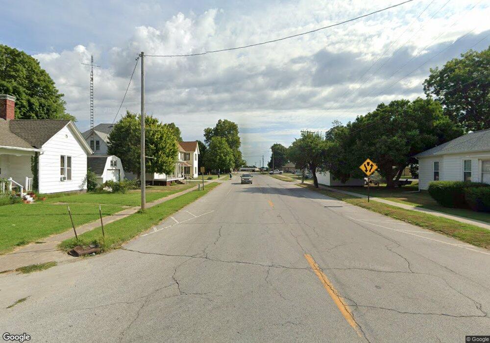 201 E Myrtle St, Virginia, IL 62691 - photo 1