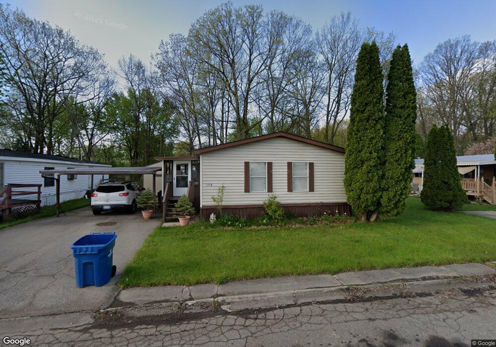 176 Rochford Square, Flint, MI 48507 - photo 1