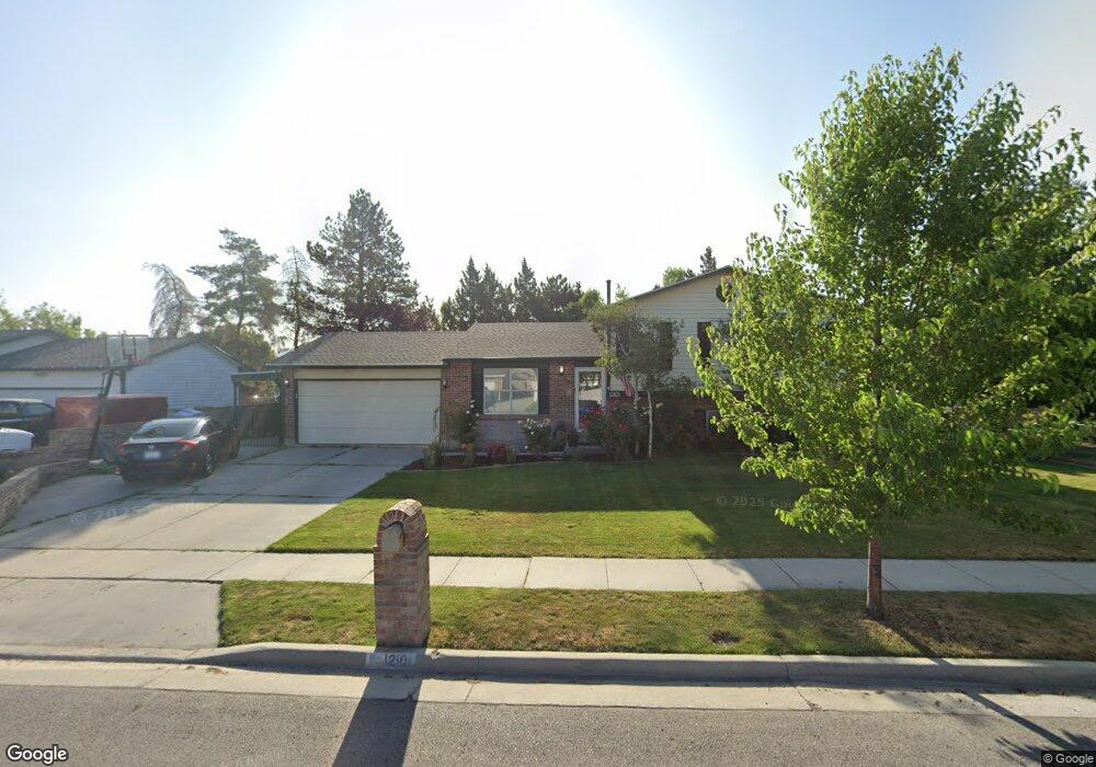 12101 S 2160 W, Riverton, UT 84065 - photo 1
