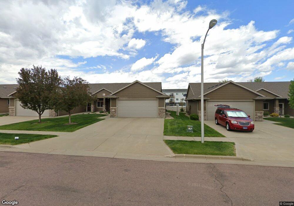 3502 E Woodsedge St, Sioux Falls, SD 57108 - photo 1