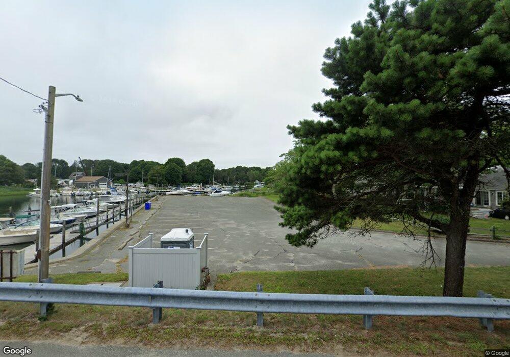 810 Shore Rd, Pocasset, MA 2559 - photo 1