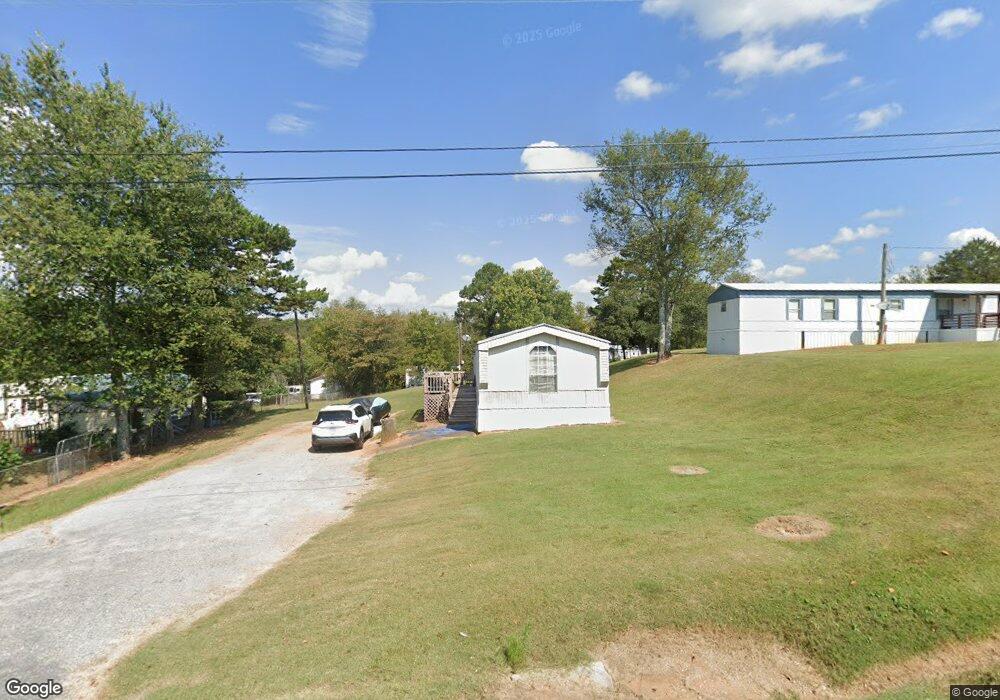 199 Clinton Ave, Chatsworth, GA 30705 - photo 1