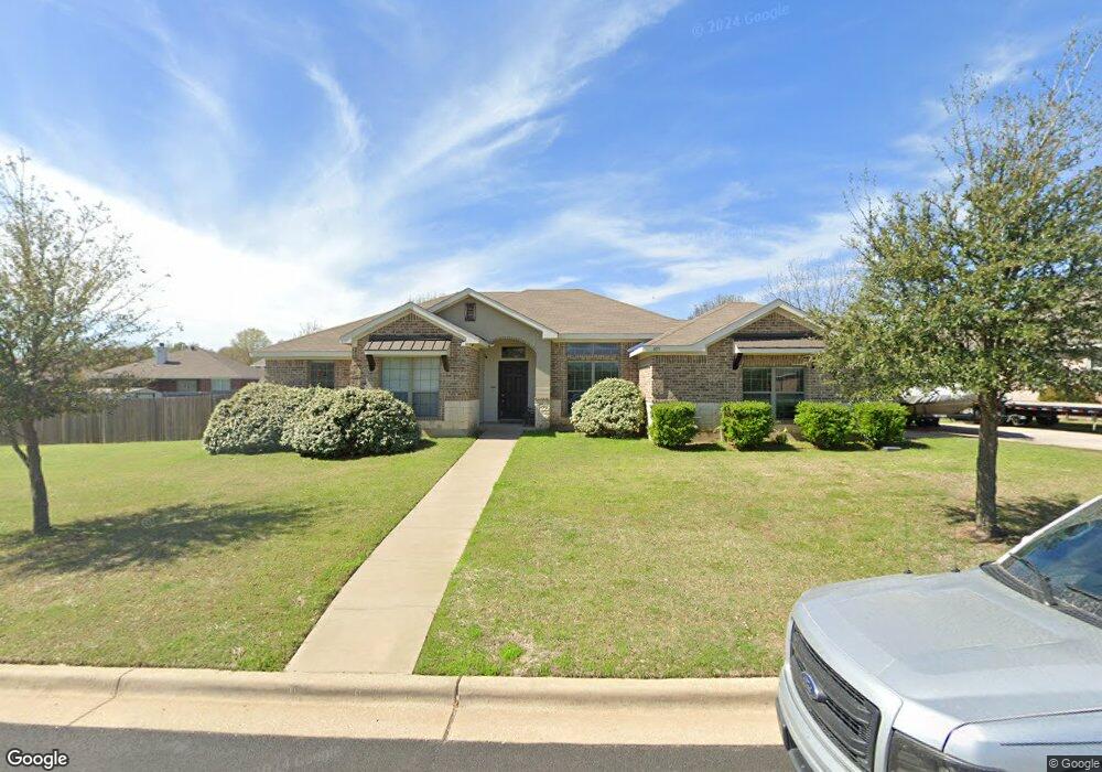 405 Willow Creek Dr, Weatherford, TX 76085 - photo 1