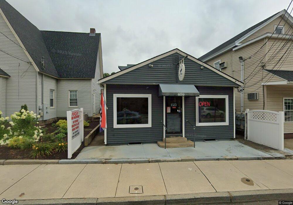 656 Main St unit 658, Coventry, RI 02816 - photo 1