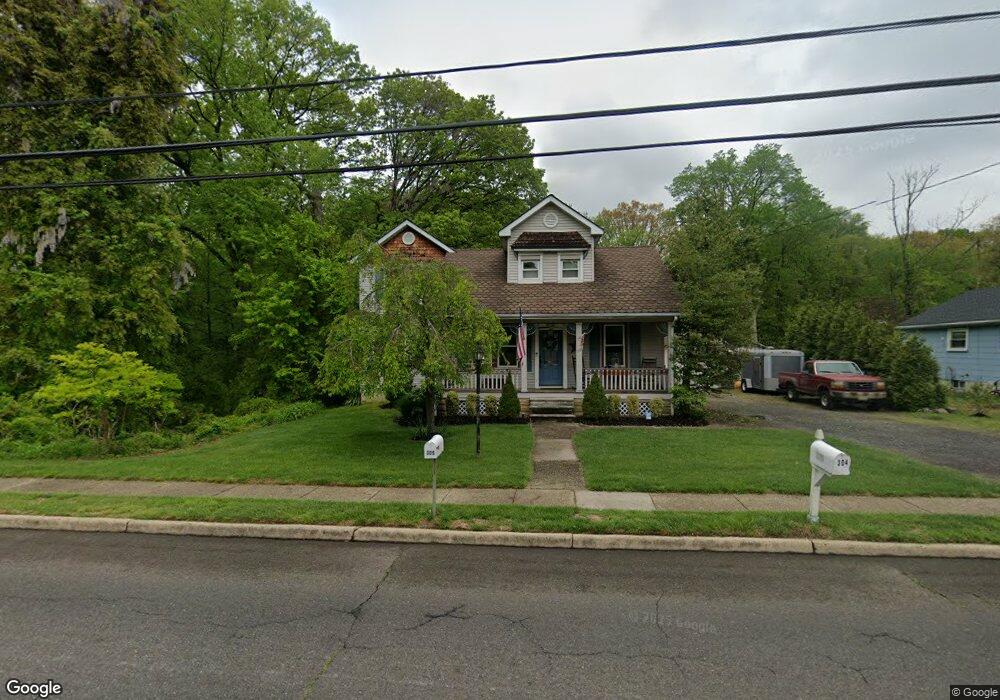 305 Fountain Ave, Burlington, NJ 08016 - photo 1