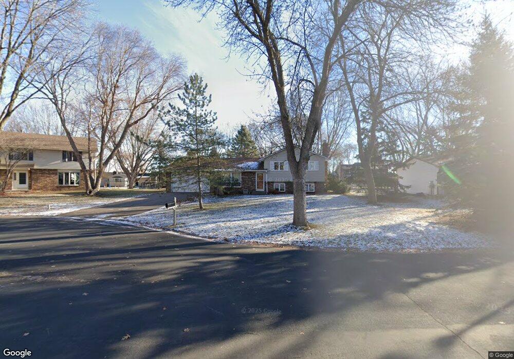 10536 Monticello Ln N, Maple Grove, MN 55369 - photo 1