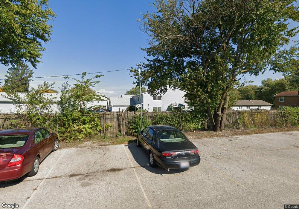 1332 S Glen Cir unit D, Aurora, IL 60506 - photo 1