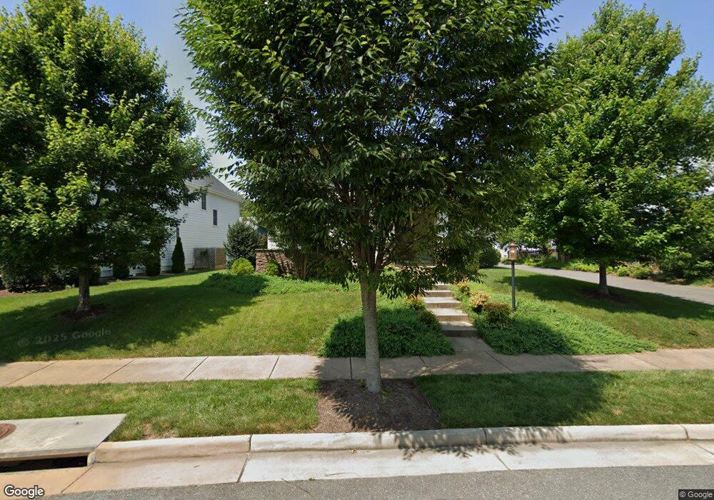 946 Lochlyn Hill Ln, Charlottesville, VA 22901 - photo 1