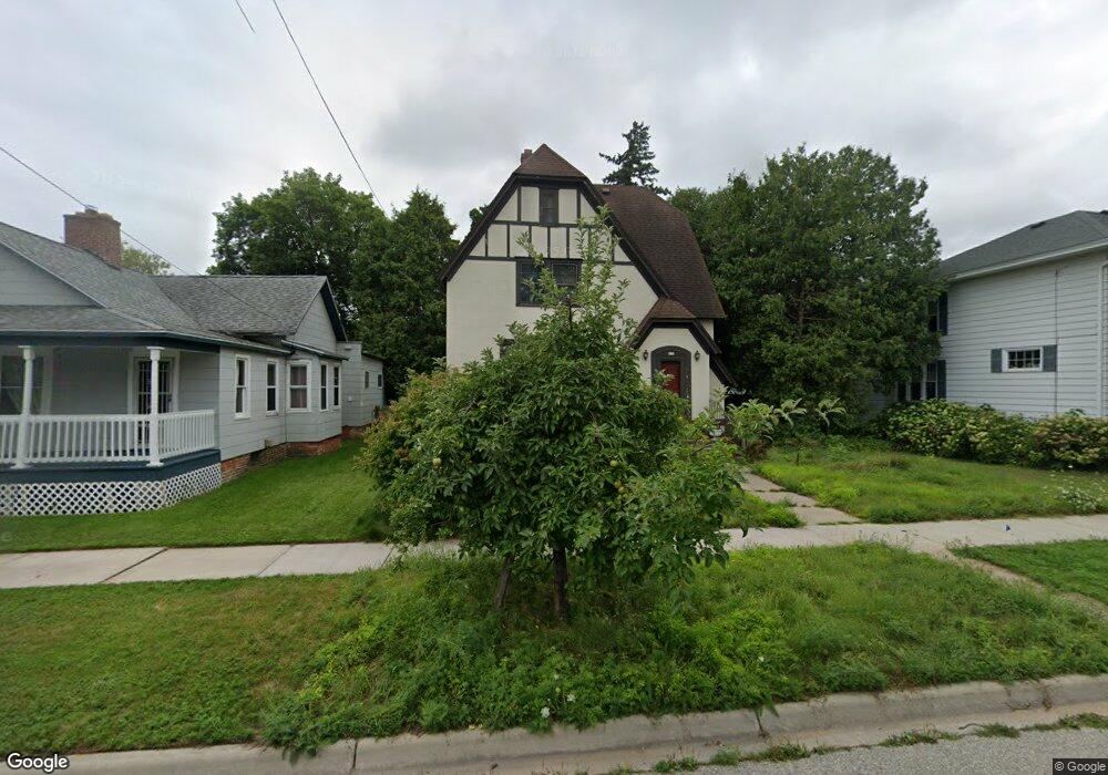 609 14th Ave, Menominee, MI 49858 - photo 1