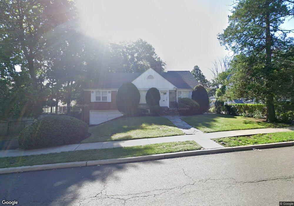 422 Berkeley Ave, Orange, NJ 07050 - photo 1