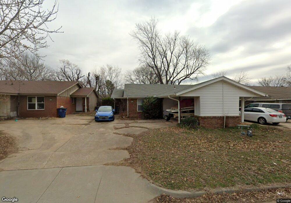 6015 S Madison Ave, Tulsa, OK 74105 - photo 1