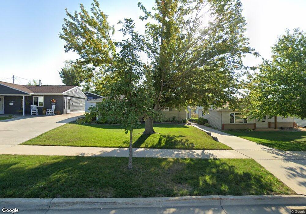 1311 18th St SW, Cedar Rapids, IA 52404 - photo 1