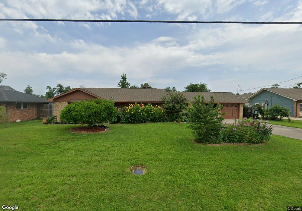 820 Idlewilde Ln, Lake Charles, LA 70605 - photo 1