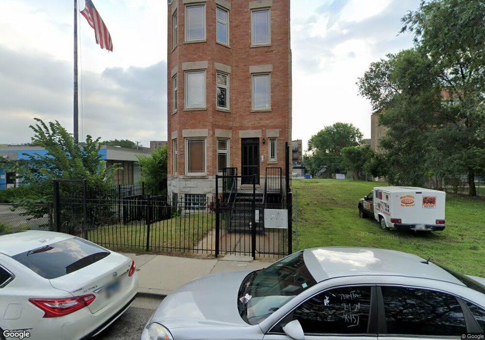 4519 S Evans Ave, Chicago, IL 60653 - photo 1