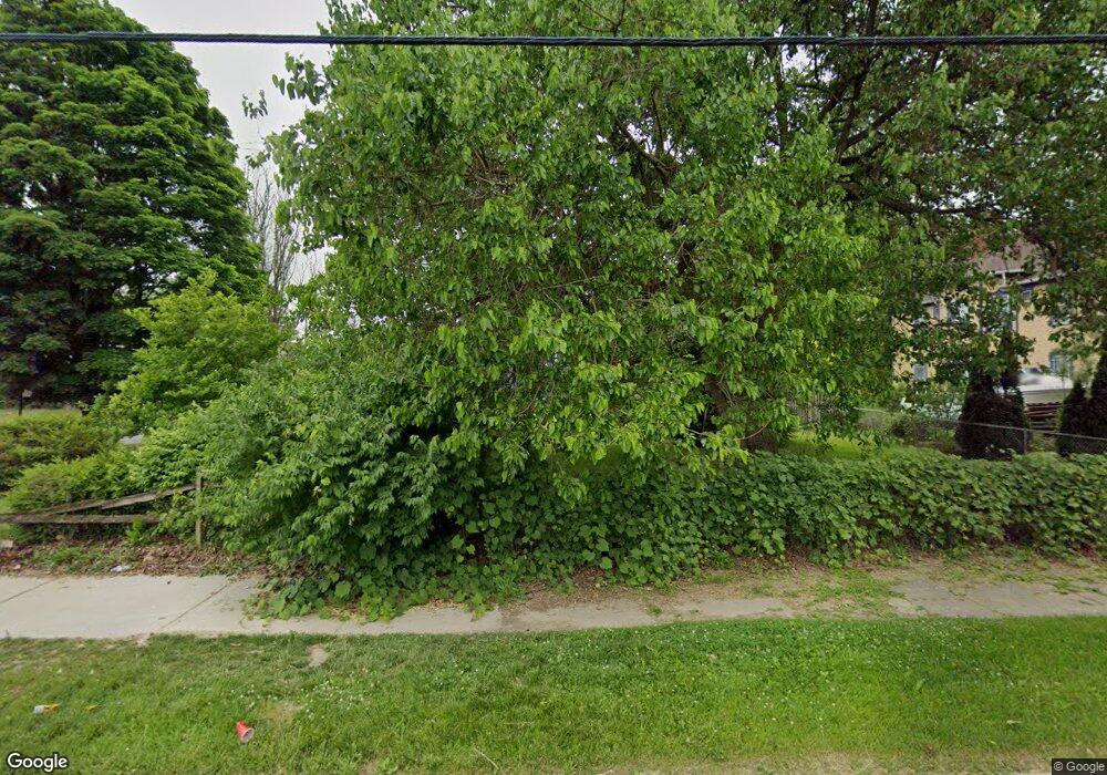 2605 Fulton St, Toledo, OH 43610 - photo 1