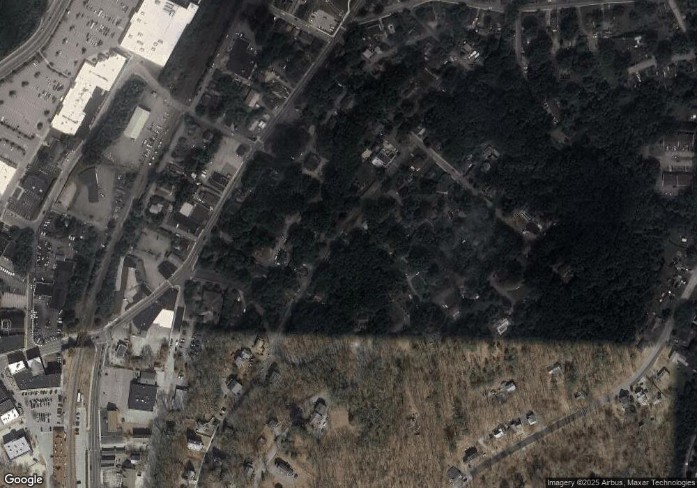 135 Wilkinson St, Putnam, CT 06260 - photo 1