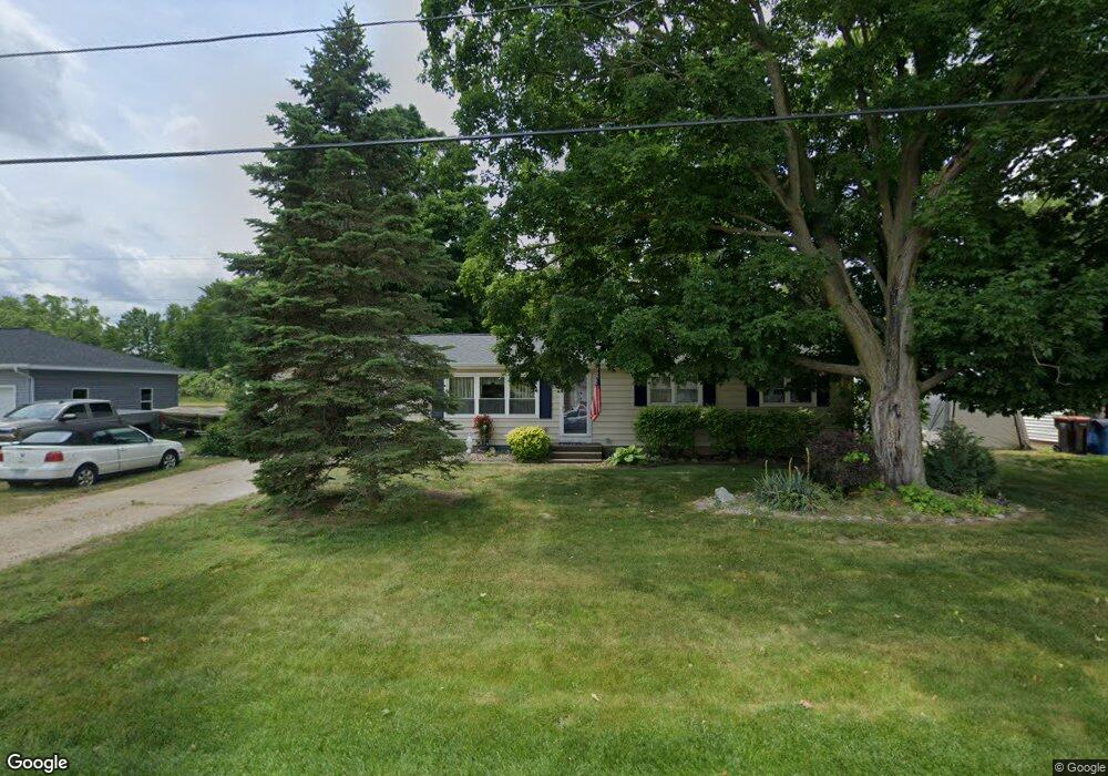 3618 Lilac St, Wayland, MI 49348 - photo 1