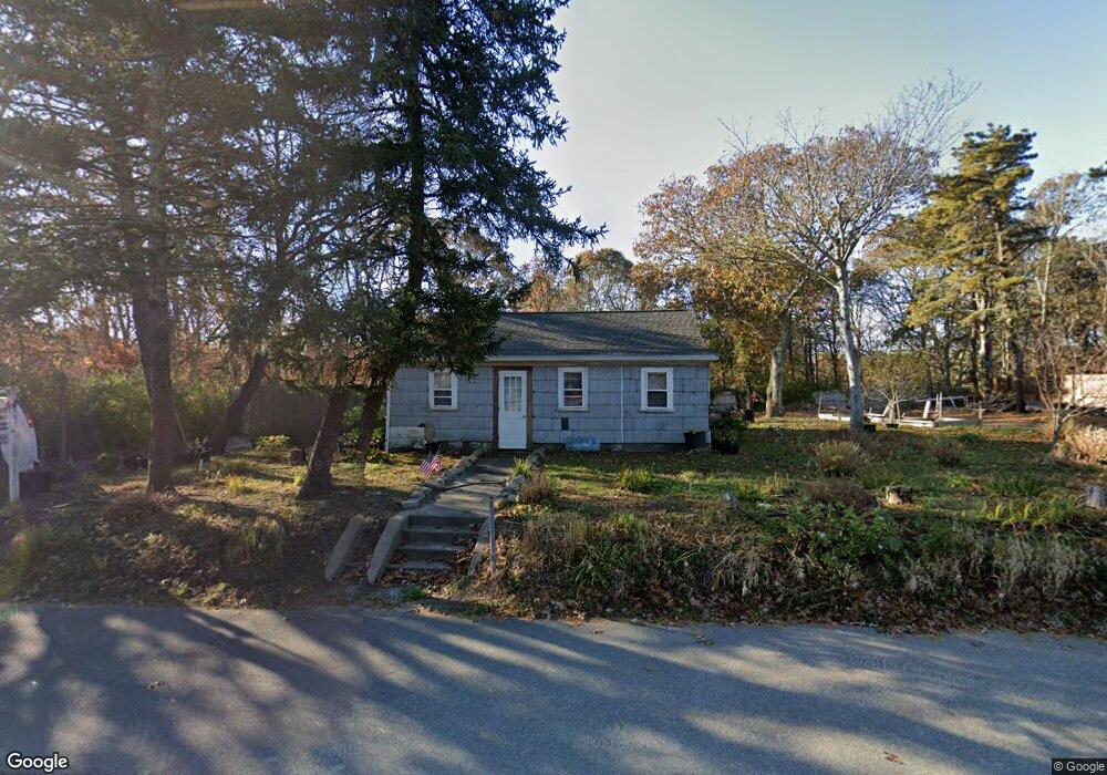 392 Edgartown Vineyard Hvn Rd, Edgartown, MA 02539 - photo 1