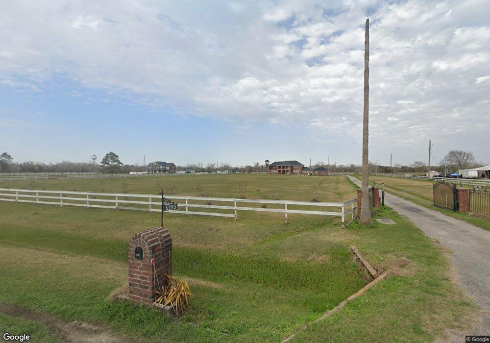 4750 Mustang Rd, Alvin, TX 77511 - photo 1