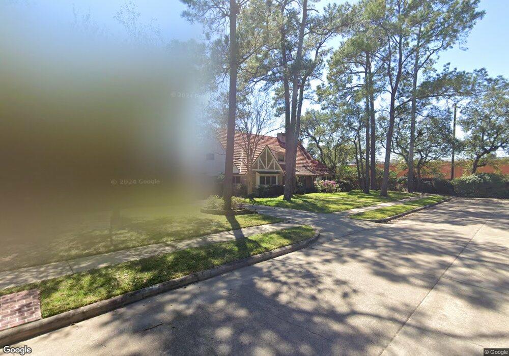12423 Rip Van Winkle Dr, Houston, TX 77024 - photo 1