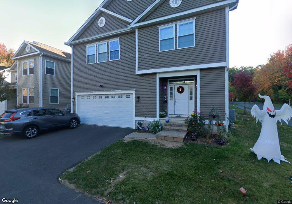 2 Coyote Ct, Unionville, CT 06085 - photo 1