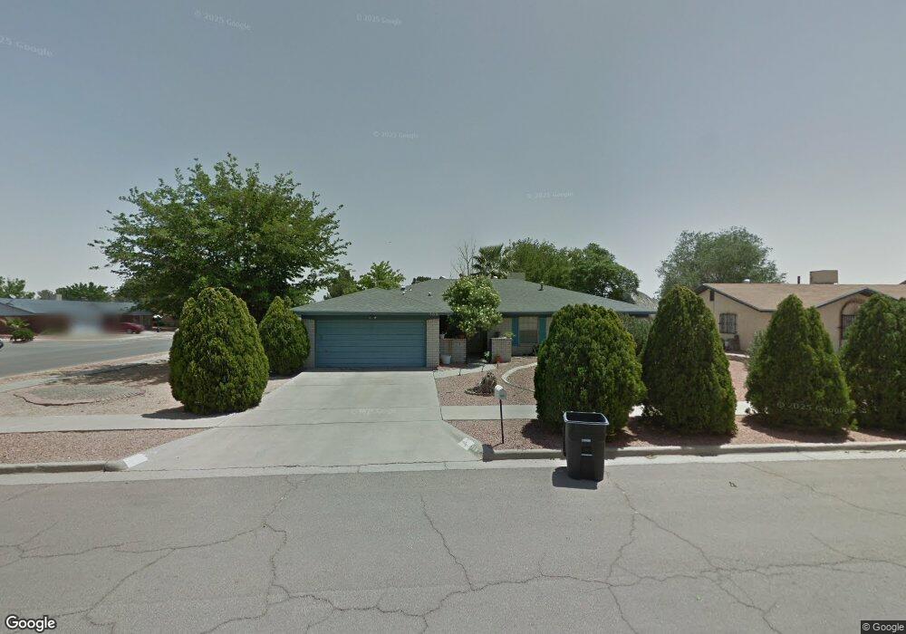 368 Cross River Rd, Horizon City, TX 79928 - photo 1