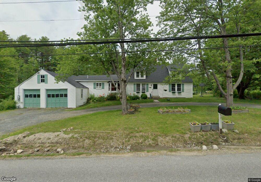 144 S Pleasant St, New London, NH 03257 - photo 1