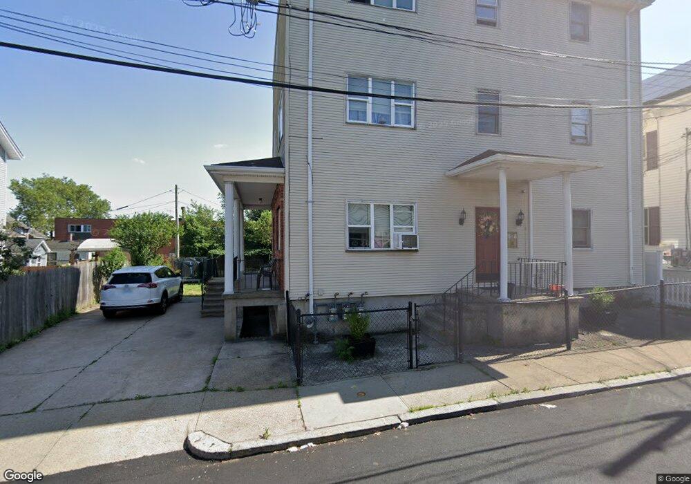 8 Grant St, Pawtucket, RI 02860 - photo 1