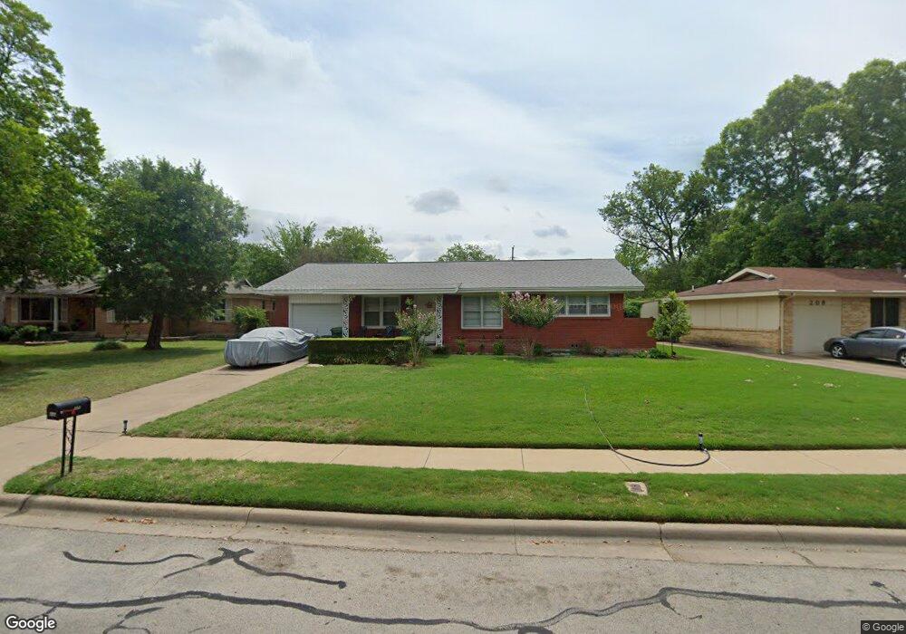 212 Page Ct, Hurst, TX 76053 - photo 1