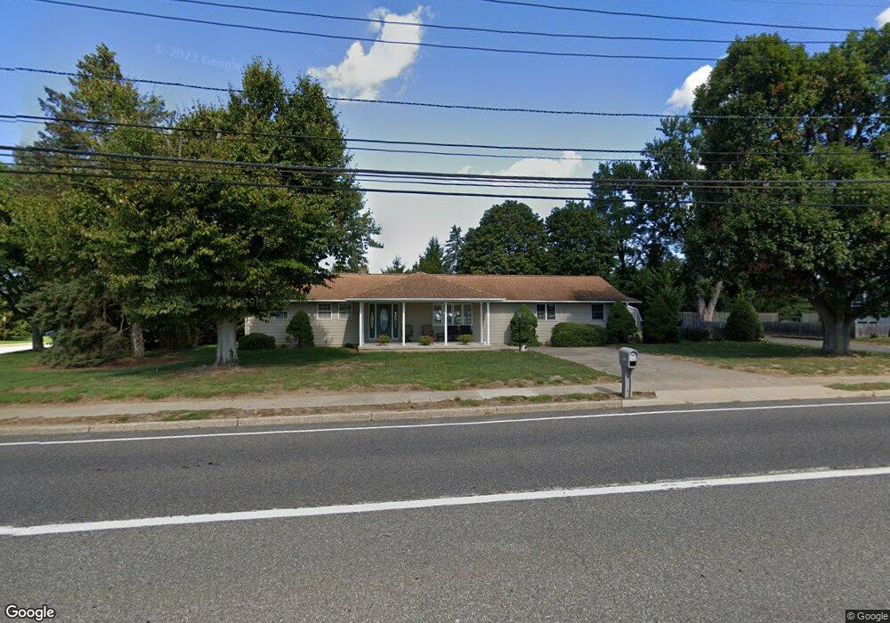 605 Fountain Ave, Burlington, NJ 08016 - photo 1